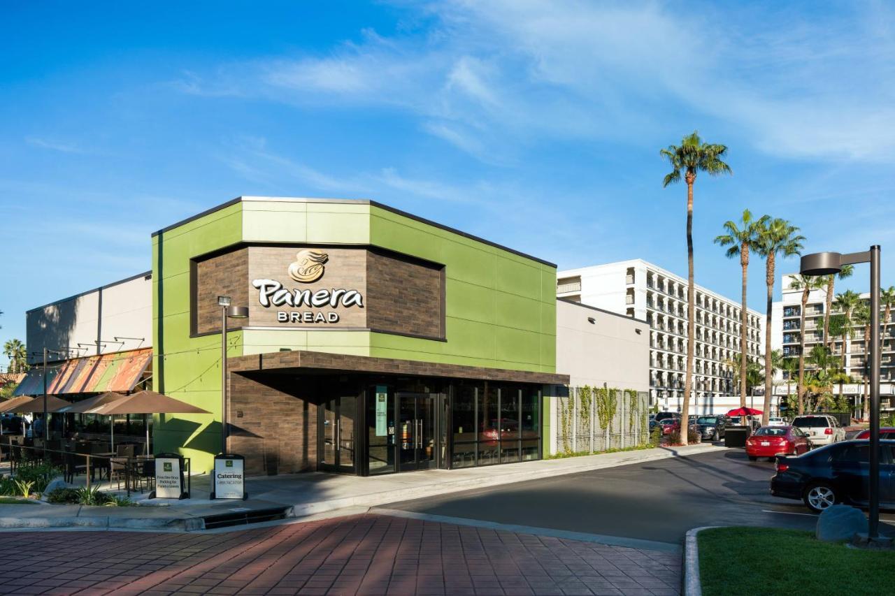 Fairfield By Marriott Anaheim Resort Exterior photo